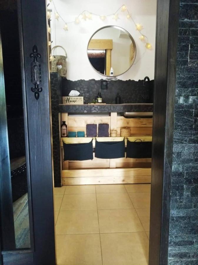 Skalny Zakatek Z Grota Solna Na Wylacznosc Łapsze Niżne Esterno foto